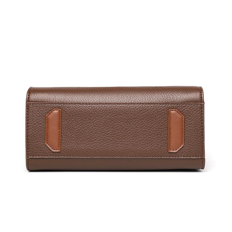 Retro Women's Shoulder Bag Large Capacity Shoulder Bag