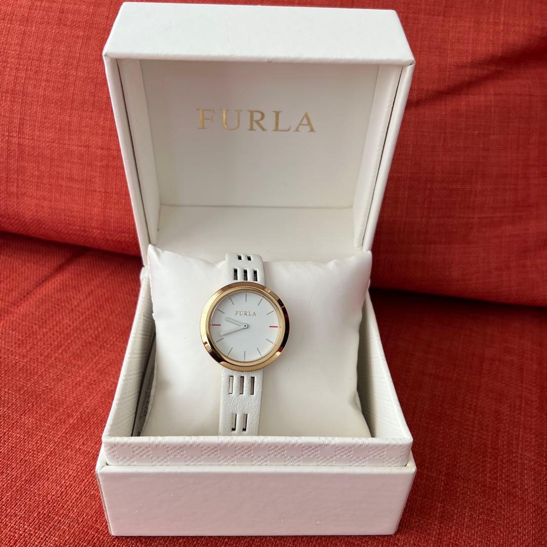 Used Price reduced FURLA white leather watch