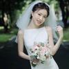 Wedding Photography Props: Bride's Veil and Headdress for Photo Shoot