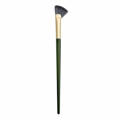 Half Fan Shape Nose Shadow Brush Angled Makeup Brush Soft Bristles Nose Contour Brush for Beginners