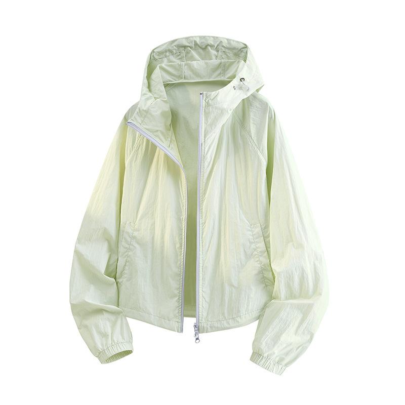 Spring and summer UPF10 outdoor skin sunscreen clothing women's mountaineering windproof ultraviolet sunscreen clothing jacket quick-drying and breath