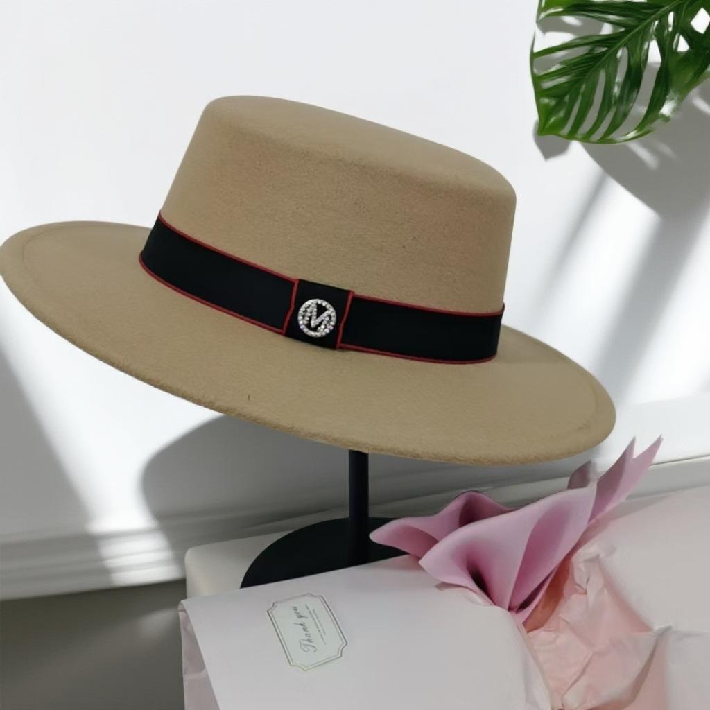 Retro woolen flat hat female autumn and winter French temperament socialite M standard top hat fashionable flat-brimmed jazz hat self-operated