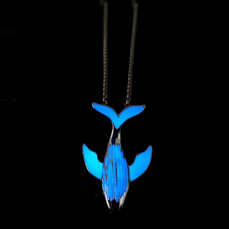 Luminous Whale Pendant Necklace Glow In The Dark Long Necklace Adjustable Stainless Steel Chain Pendant Necklace