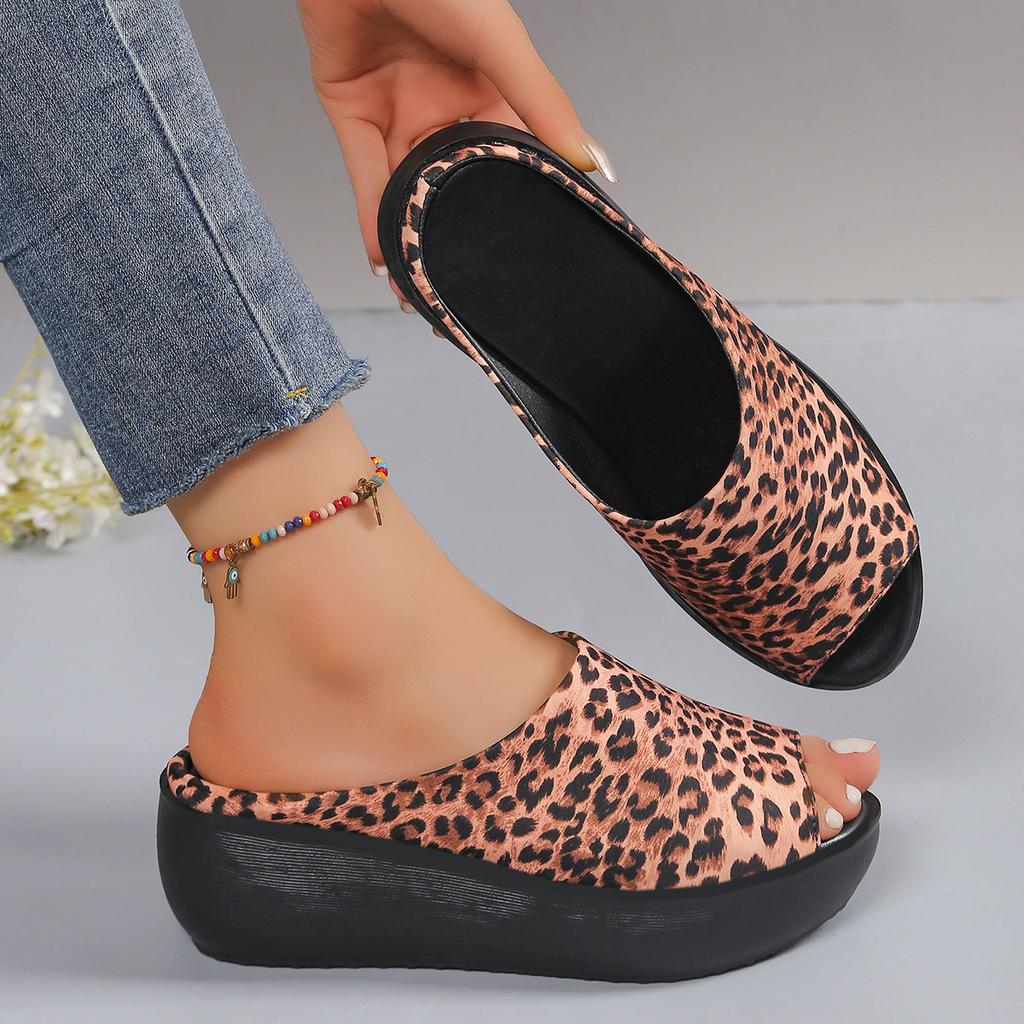 Fashion Mid Heels Women Platform Slippers Summer Wedges Leopard Shoes 2025 New Slingback Sandals Retro Flip Flops Casual Beach Sandalias