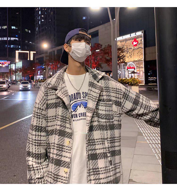 Men's Plaid Woolen Trench Coat: Autumn/Winter Japanese Retro Hong Kong Style, Loose Casual Jacket.