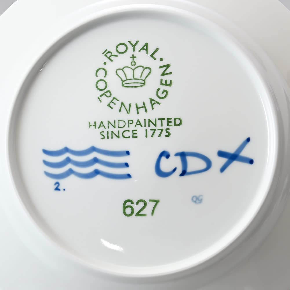 ROYAL COPENHAGEN 20th Anniversary Series Mega Rose Flat Plate, 27cm, 2300627, 1055307 [Parallel Import]