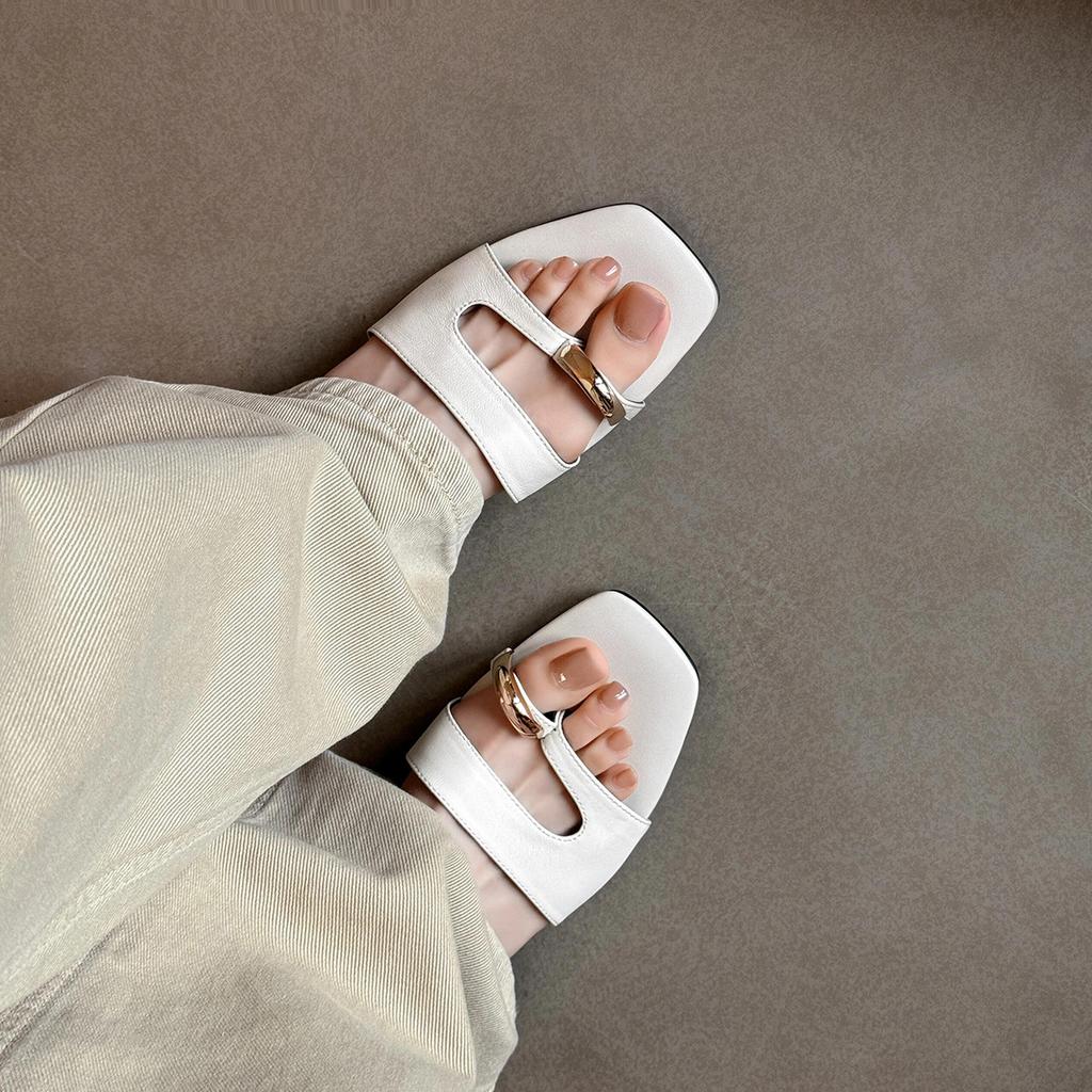 Fashion Women Slippers Casual Anti-slip Designer Slippers Comfortable Outdoor Sandals Fashion Elegant Flat Shoes Summer New Slides Women