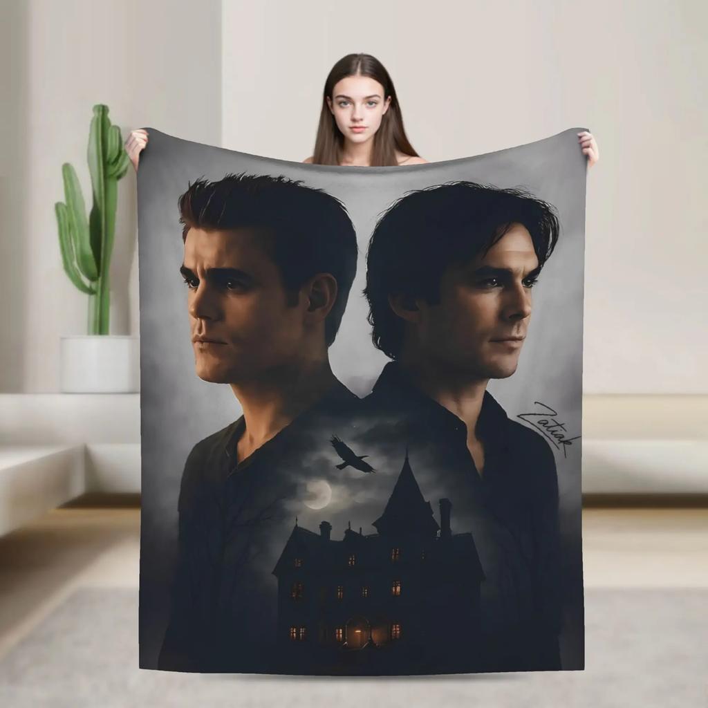 The Vampire Diaries Damon Salvatore Coperta Plaid Peluche Super Morbida Flanella Copriletto per Camera da Letto Campeggio Copri Letto