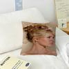 Schönheit B-Brigitte B-Bardot-S Kissenbezug Kissenhülle Kissenbezug Wohnzimmer Sofa Heimdekoration Kundenspezifisch