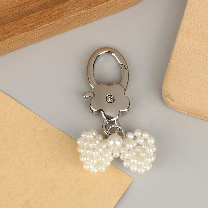 Pearl Bowknot Flower Keychain Pendant Hanging Ornament Keyring Backpack Decoration Charm For Girls Jewelry Gift
