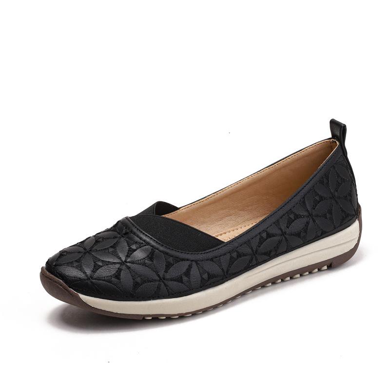 

One-pedal shallow single shoes women s Doudou shoes embroidered retro Hanfu embroidered soft-soled casual ladyshoes 36 чёрный