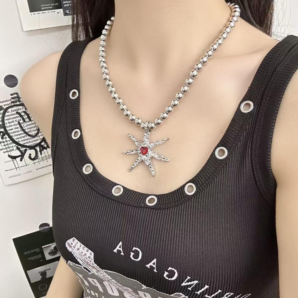 New Punk Sliver Color Liquid Metal Marine Life Irregular Starfish Red Heart-shaped Rhinestone Pendant Necklace for Women Jewelry