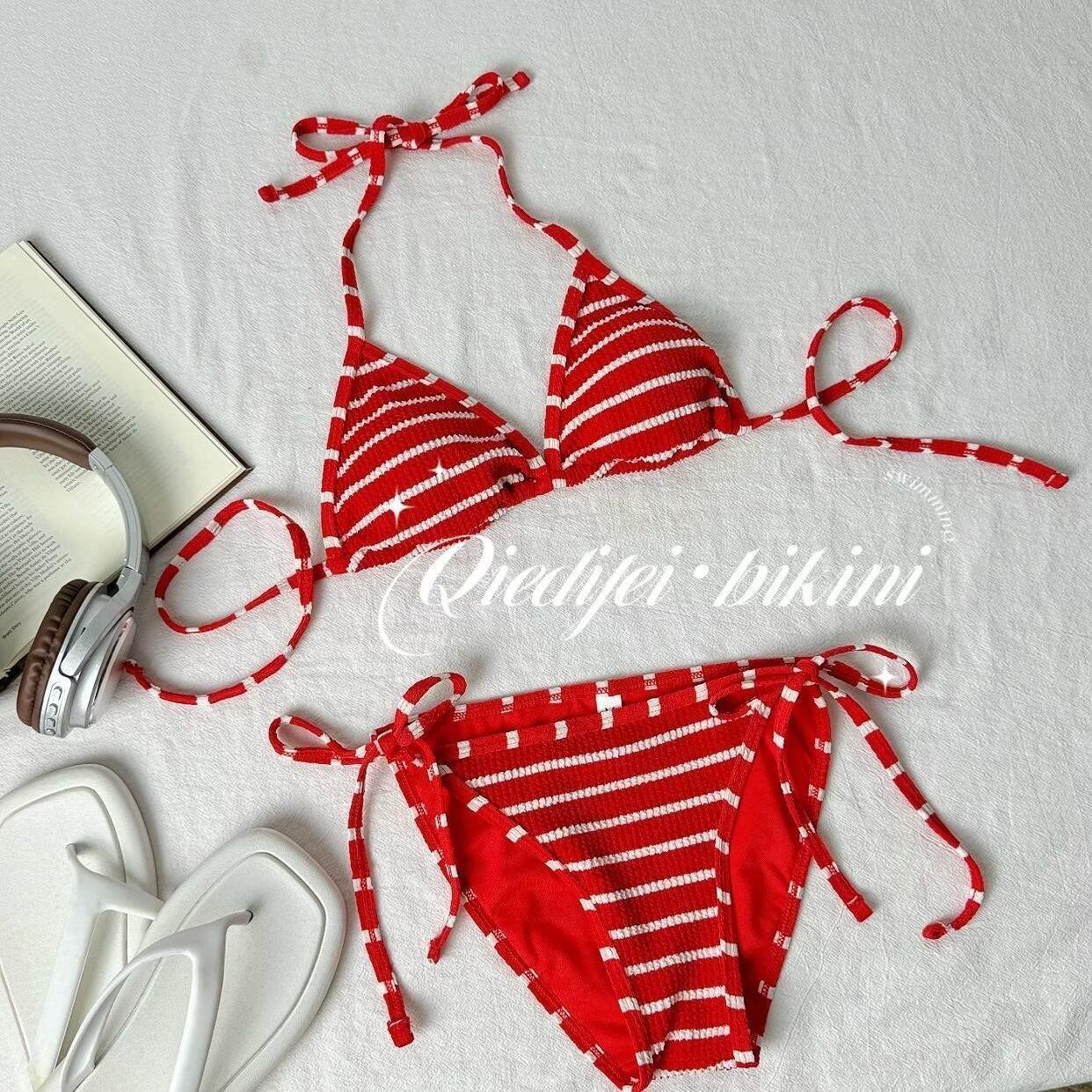 

Женский красный полосатый пуш-ап бикини с накидкой - Эффект похудения, Высококлассный и Сексуальный M 95-105 lbs