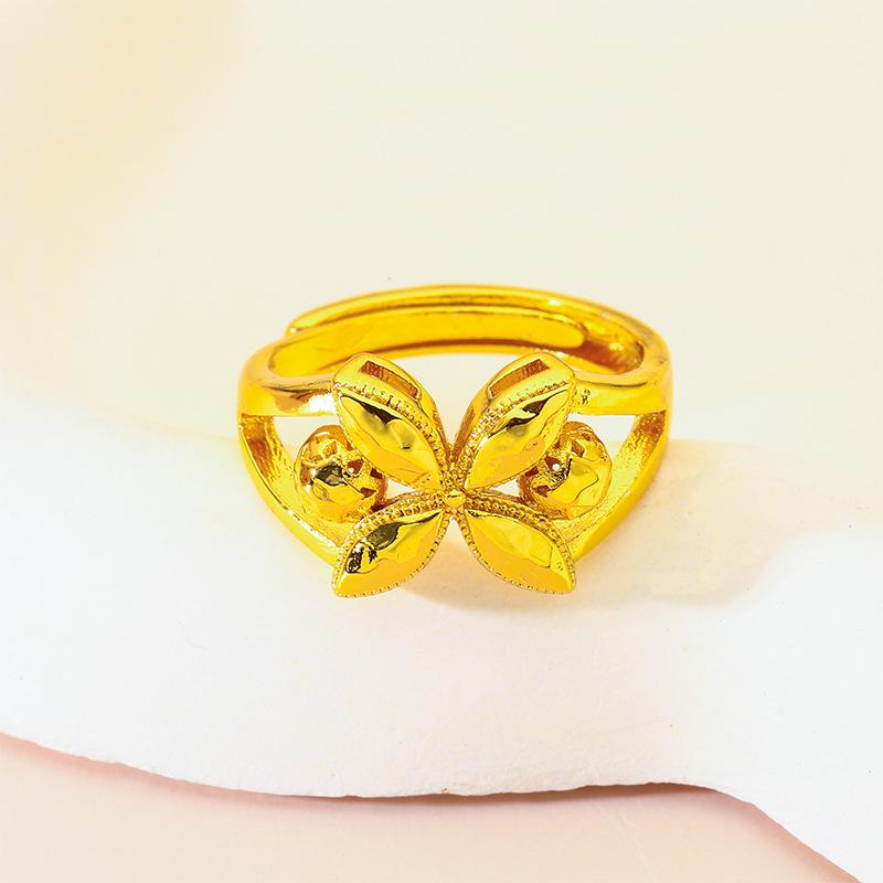 2026 Women's Fashion Leaf Open Sand Gold Ring
