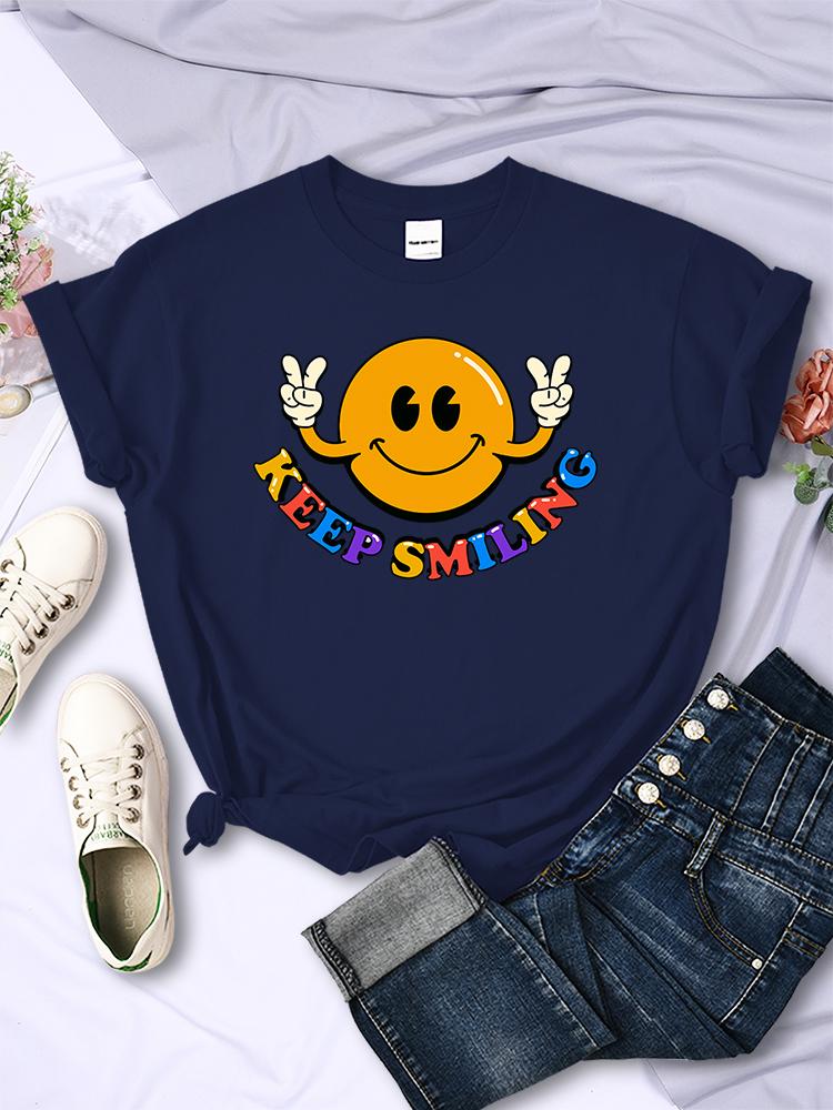 Keep Smiling To Life Print Women T-Shirts Summer Fashion Soft Tshirts Street Hip Hop Clothes Comfortable Casual T Shirt Female