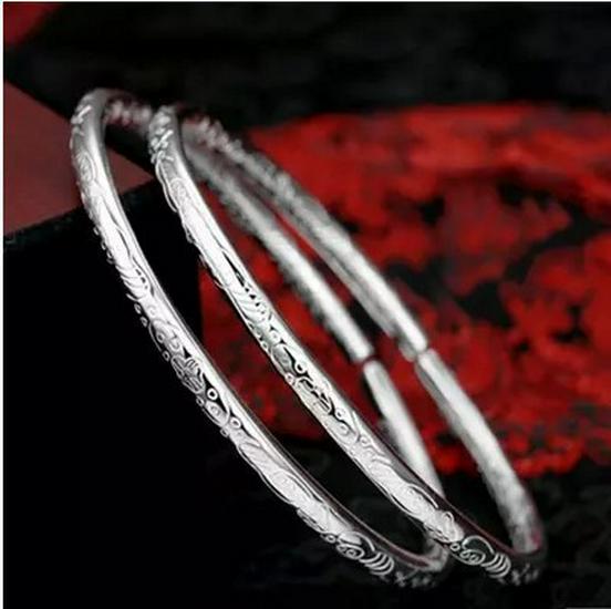 Brățară Stea Placată cu Argint de Ziua Îndrăgostiților pentru Femei - Cadou Trendy în Stil Douyin pentru Cea Mai Bună Prietenă