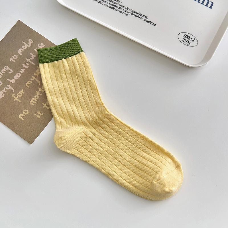 

Весняно-осінні однотонні шкарпетки цукеркового кольору Корейська версія універсальних милих шкарпеток у студентському стилі One size