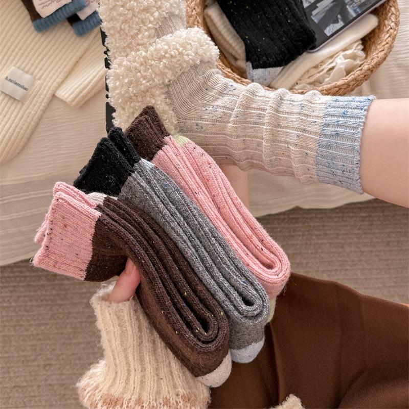 Women's Autumn and Winter Fashion New Idea Yarn Wool Tube Pile Socks