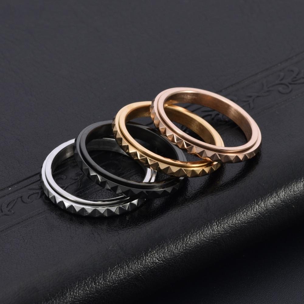 Rotating Pyramid Side Ring for Women Rose Gold Jewelry Elegant Finger Ring