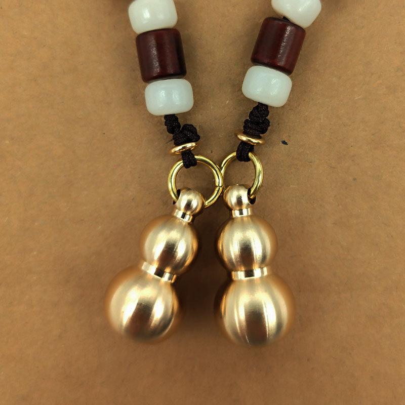 Brass gourd pendant car key jewelry pendant creative flat bottom gourd trinket gift recruiting rice pure copper ornament