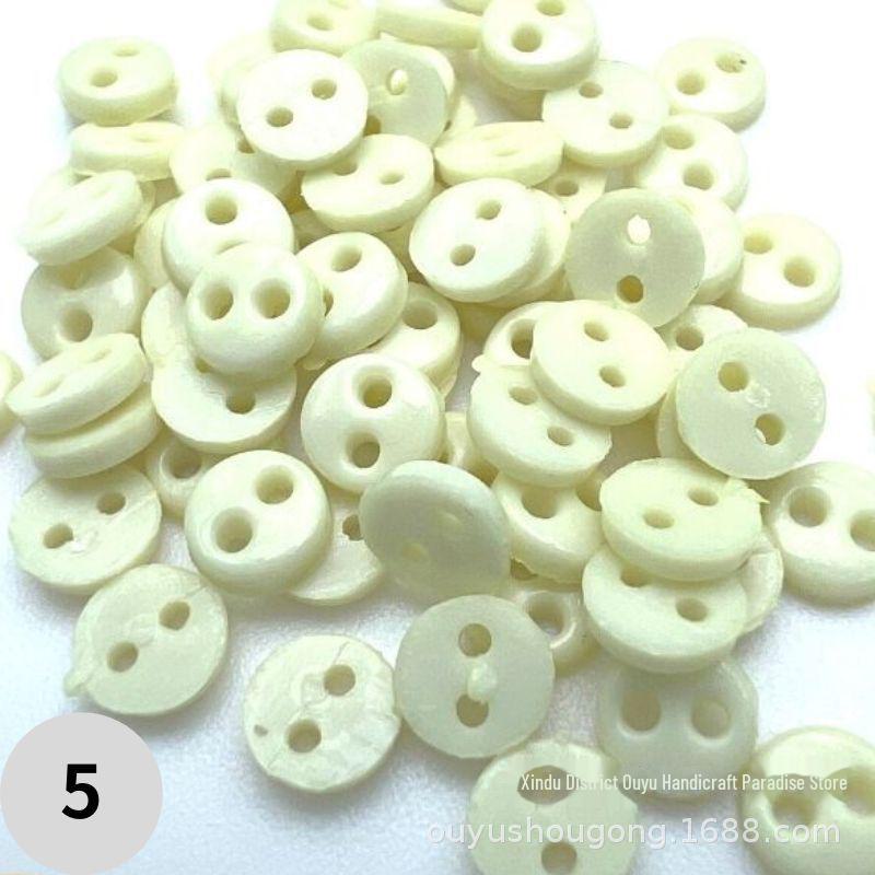 4mm Dual-Eye Plastic Buckle with Edge Button for DIY Felt Doll Accessory