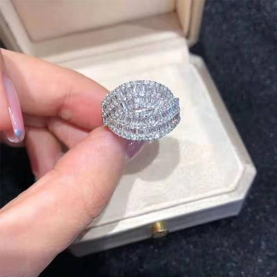 Luxurious Full Diamond Round Super Flash Zircon Ring European and American Banquet Engagement Ring