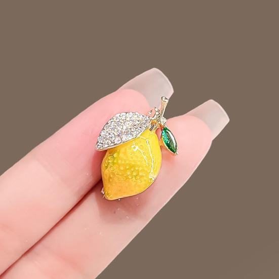 Women Brooch Sparkling Rhinestones Small Lemon Shape Lapel Pin Suits Coats Bags Scarves Badge Versatile Accessory
