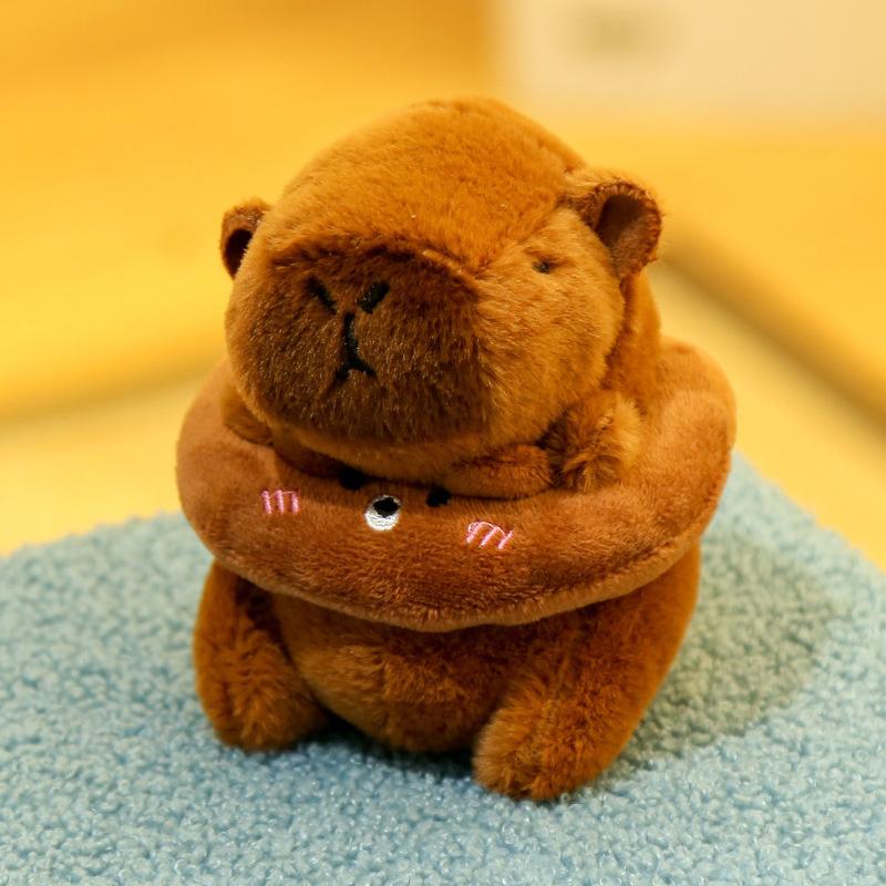 Capybara Keychain Bagpack Pendant Hanging Ornament Capibala Ornament Car Accessories Gift for Kids Guests Baby Shower Gifts