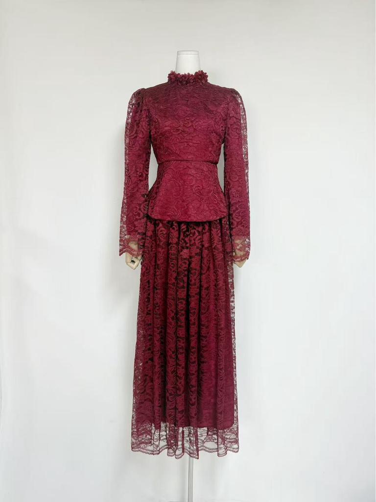 Elegant Lace Top & Waist-Cinching Long Skirt Set: Spring 2026 Collection