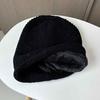 Curled Edge Piled Hat Women'S Autumn And Winter Big Head Circumference Confinement Cold Hat Showing Small Face Warm Knitted Wool Hat