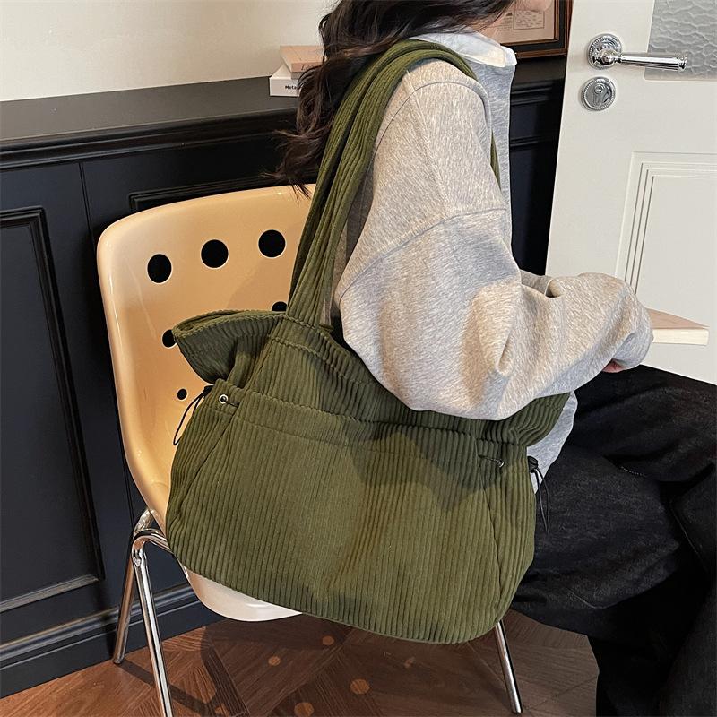 Winter solid color corduroy tote bag women's style large capacity versatile shoulder handbag casual bag