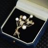1PC Fashion Plant Shaped Leaf Pearl Brooches Women Clothing Coat Jewelry Party Accessries Gifts