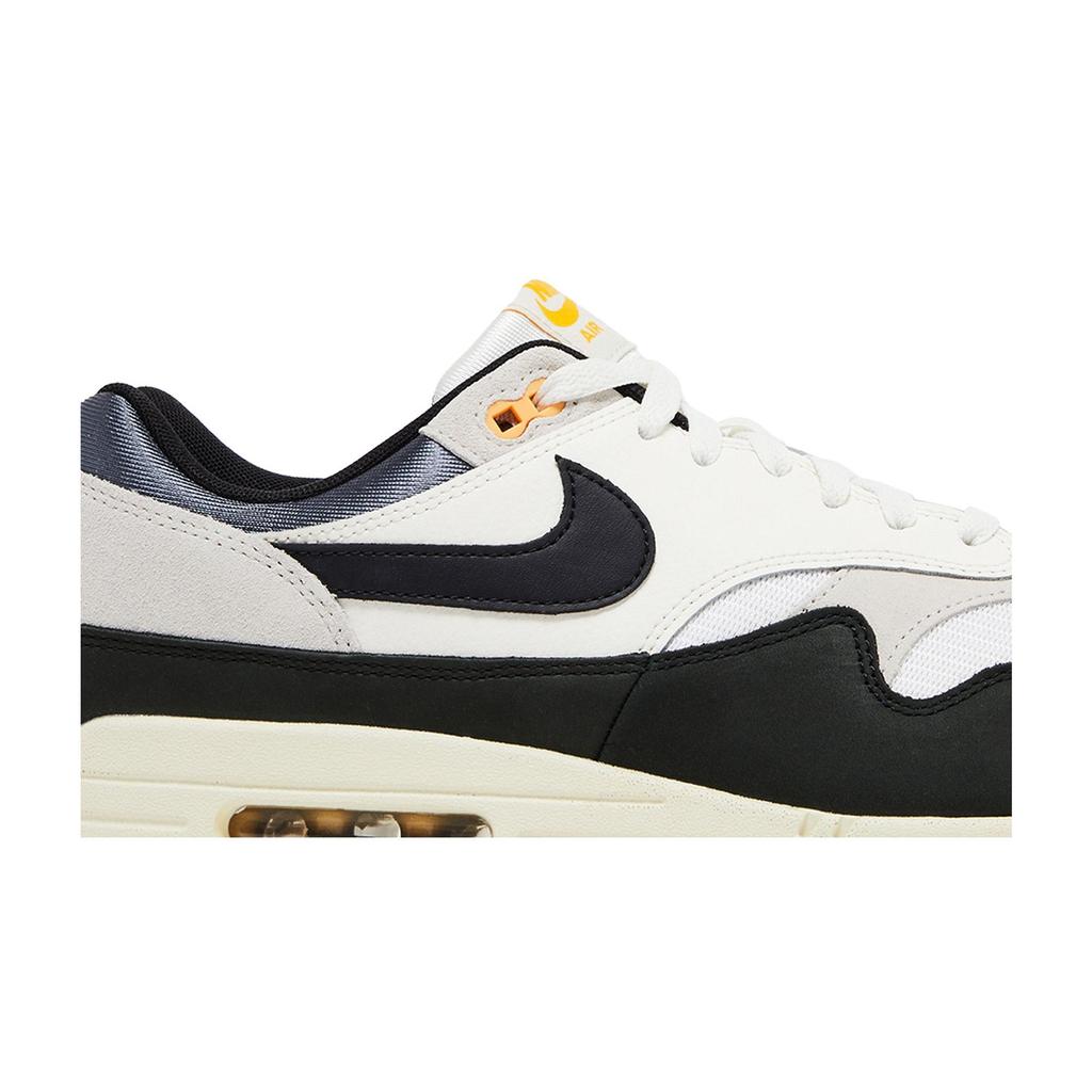 Nike Air Max 1 'Dipartimento Atletico - Osso Chiaro Oro Universitario' (Unisex) Scarpe Casual FN7487 133