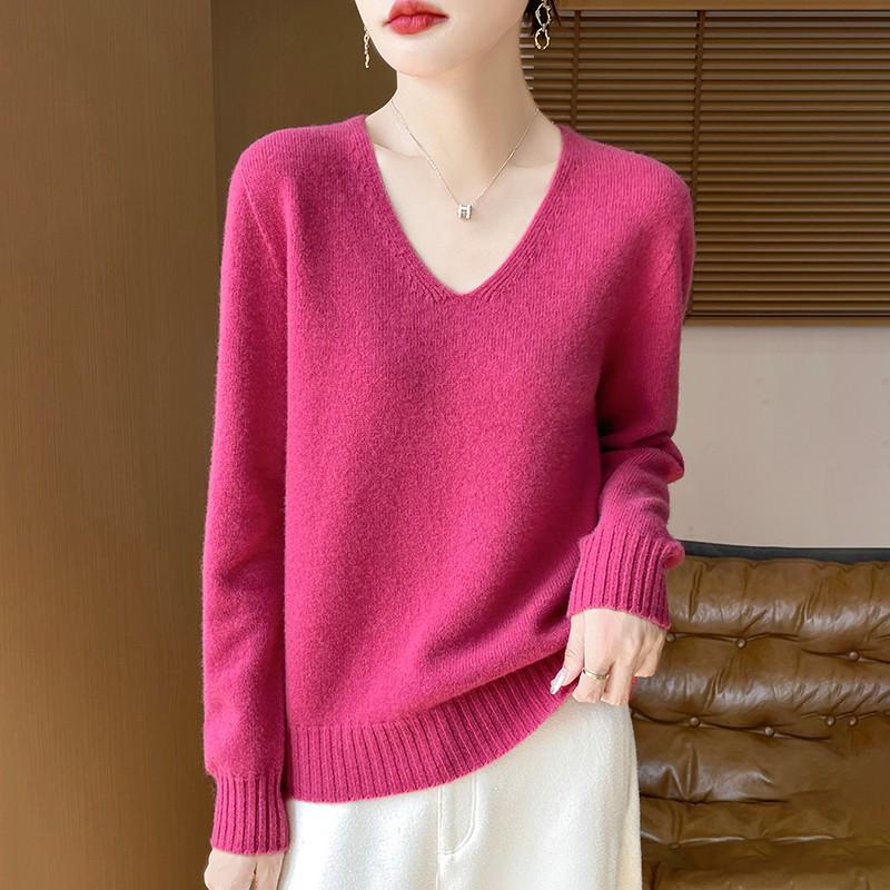Women's V-Neck Wool Cashmere Sweater: Autumn/Winter Fashionable Long Sleeve Knit Pullover.