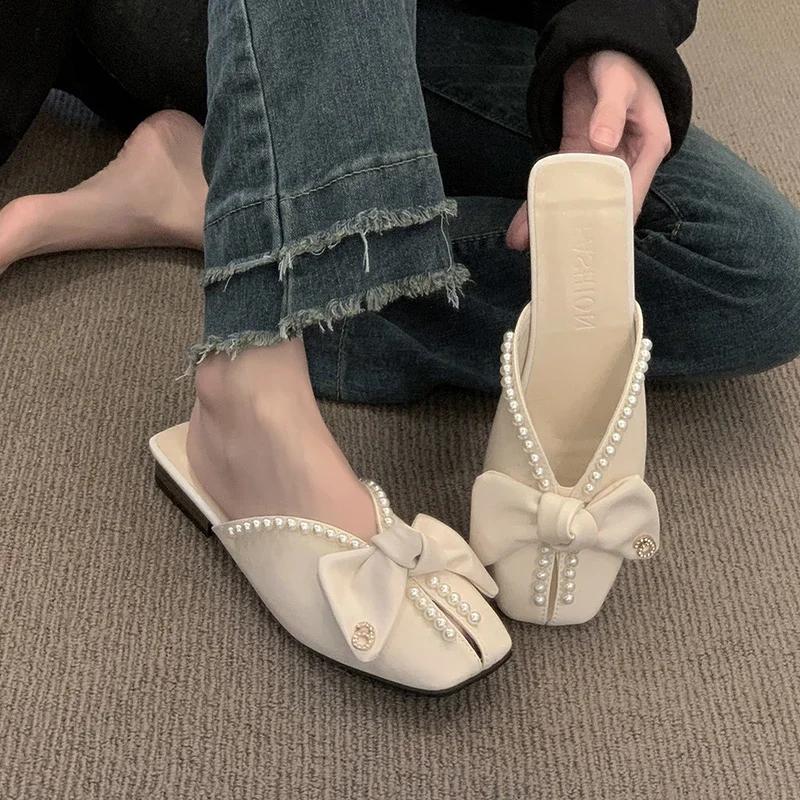 Fashion 2025Women's Fashion Slippers Bow Pearl Digital Metal Decoration Heel Wrap Shoes Leisure Sweet Flat Sole Zapatillas De Mujer