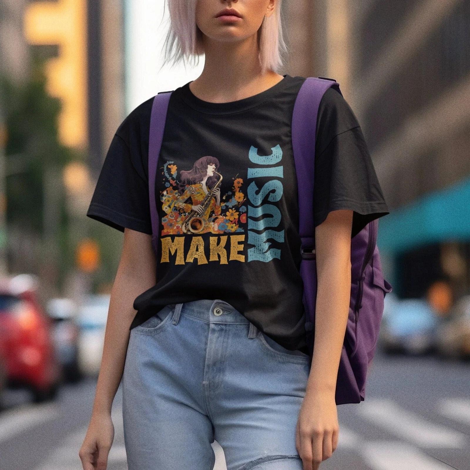 Saxophonist t-shirt, Saxophone Player M