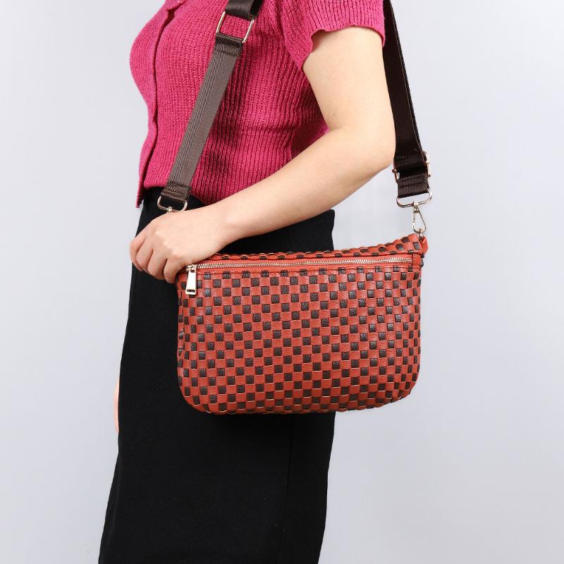 Versatile and Lightweight Single Shoulder Waist Bag with Grid Pattern Woven Mobile Phone Bag, Large Capacity Women's Crossbody Bag