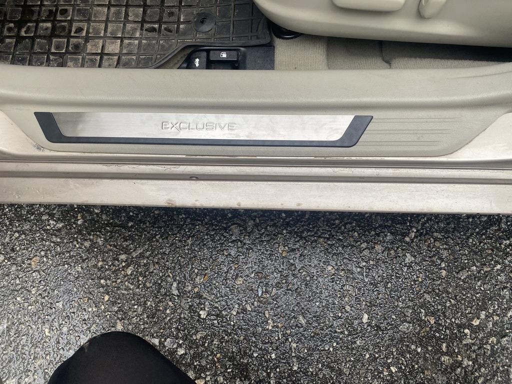 

Накладки на пороги (4 шт) Exclusive для Toyota Camry 2002-2006 рр.