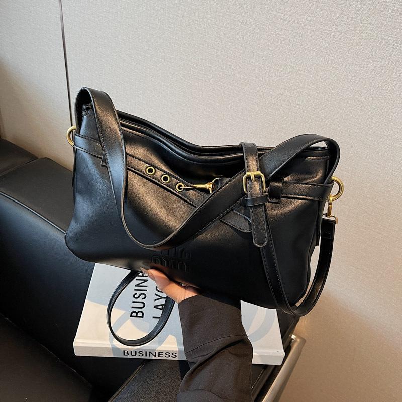 Portable casual small square bag trendy fashion women's bag new summer versatile shoulder bag