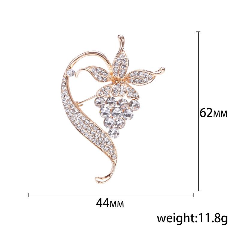 Modische Brosche mit Strasssteinen und Weinreben-Design, schlichte Anstecknadel für Kleidungsaccessoires