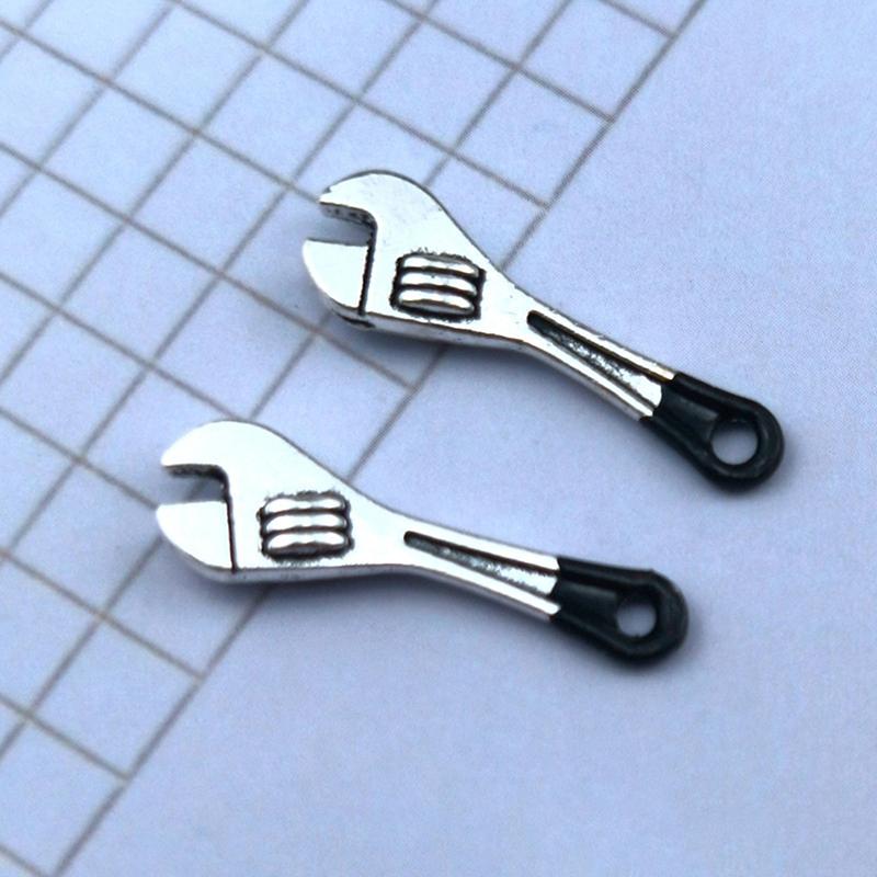 2Pcs Doll House Mini Home Decoration Simulation Maintenance Tool Wrench Hammer