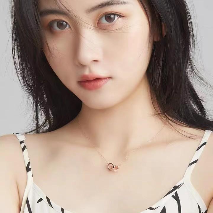 

Ожерелье из стерлингового серебра 999 пробы с двойным кольцом - Модный дизайн с узкой талией, Подвеска-ключица для интернет-знаменитостей, Стиль легкой роскоши и высокого класса. Pure S999 Silver Material розового золота