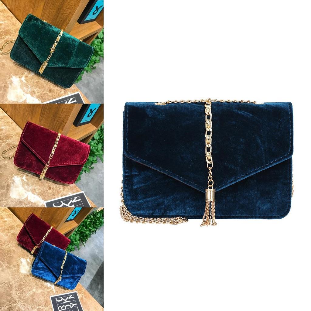 Retro Minimalist Square Shoulder Bag In Synthetic Leather For Trendy Look