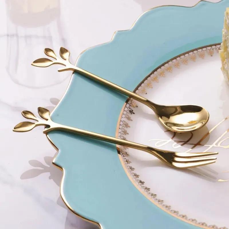 Creative Stainless Steel Leaf Shape Gold Flatware Fruit Fork Dinnerware Appetizer Snack Dessert Fork Kitchen Tableware 6Pcs