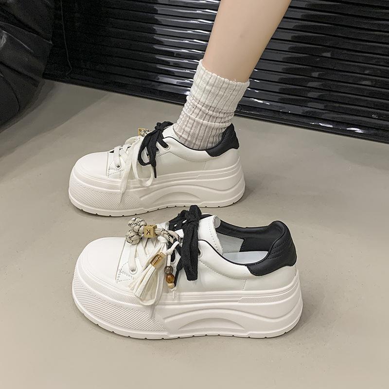 Yueyu 2025 Sweet and Cool Korean Version Versatile Leather Lightweight Soft Sole Heightening Thick Sole White Shoes Women's Board Shoes Casual Shoes