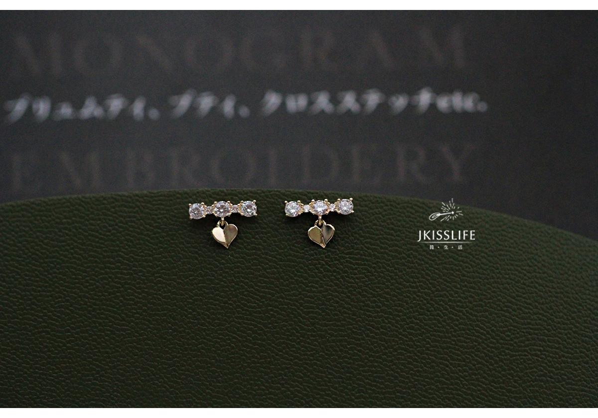 Exquisite 14K Gold-Plated 925 Silver Heart Stud Earrings with Micro-Pavé Diamond Silver Pair (with Silver Earplugs)
