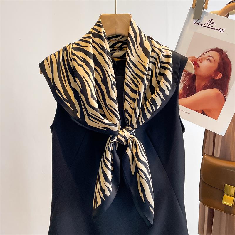 90*90cm Luxury Brand Silk Square Scarf Hijab Women Bandana Soft Scarves Neckerchief Ladies Hair Shawl Wrap Headband