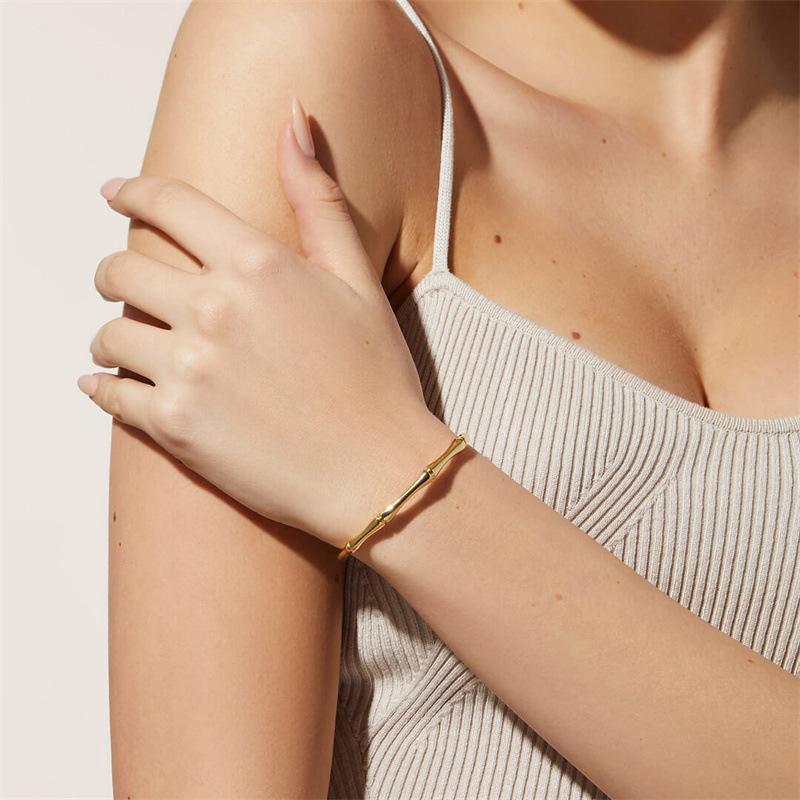 European and American INS Internet Celebrity Design Open Bamboo Bracelet Bracelet Bracelet 18K Gold Stainless Steel Electroplating Bracelet