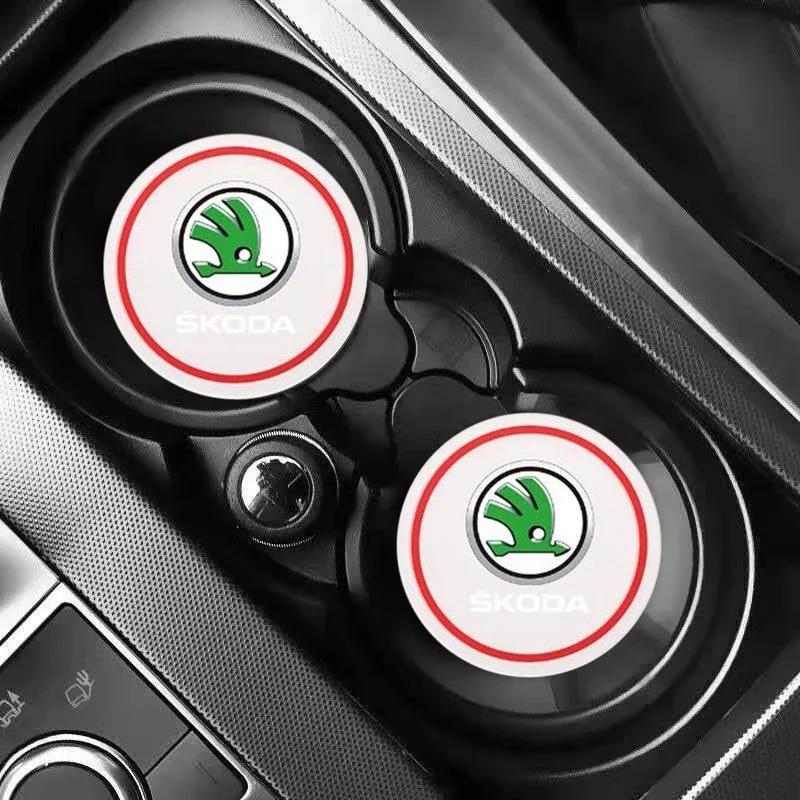 PVC 2pcs Car Cup Mat Anti-Slip Water Coaster Styling for Skoda Logo VRS Yeti Kodiaq Rapid Octavia Fabia Superb 2 3 Karoq Scala ahb422
