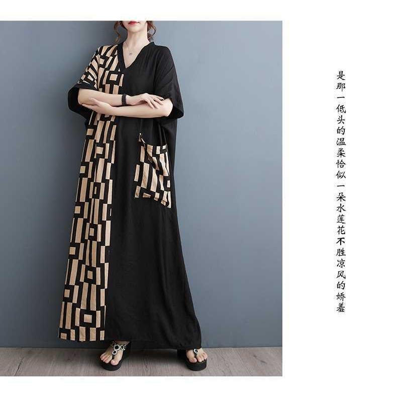 Summer New Printing Thin V-neck Short-sleeved Color Collision Splicing Black Long Dresses